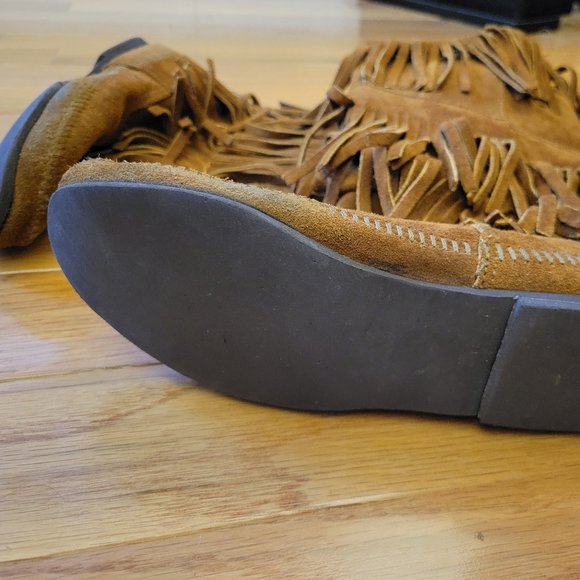 Minnetonka fringe leather boots sz8 - Picture 3 of 4